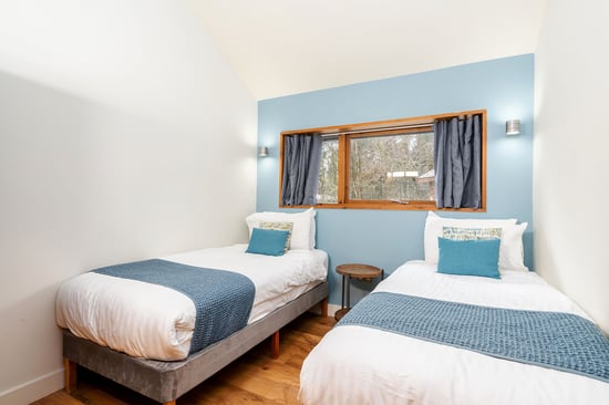 Silver Birch twin bedroom