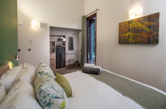 Golden Oak master bedroom at Delamere, Forest Holidays