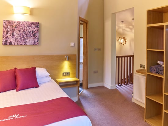 Sherwood Forest one-bed master