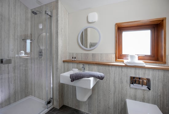 Golden Oak Treehouse main bathroom at Delamere Forest, Cheshire