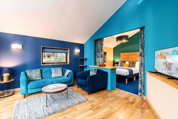 New Golden Oak Hideaway
