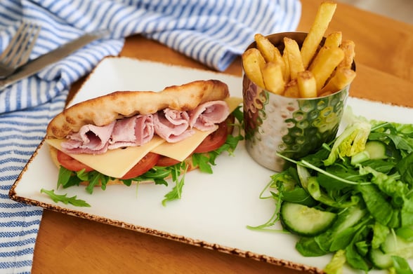 Sourdough fillers with chips and salad