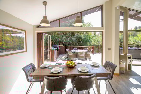 White Willow Premium kitchen at Delamere Forest, Cheshire