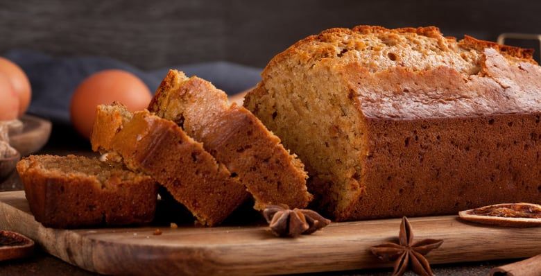 'Yorkshire Parkin' ginger and treacle cake