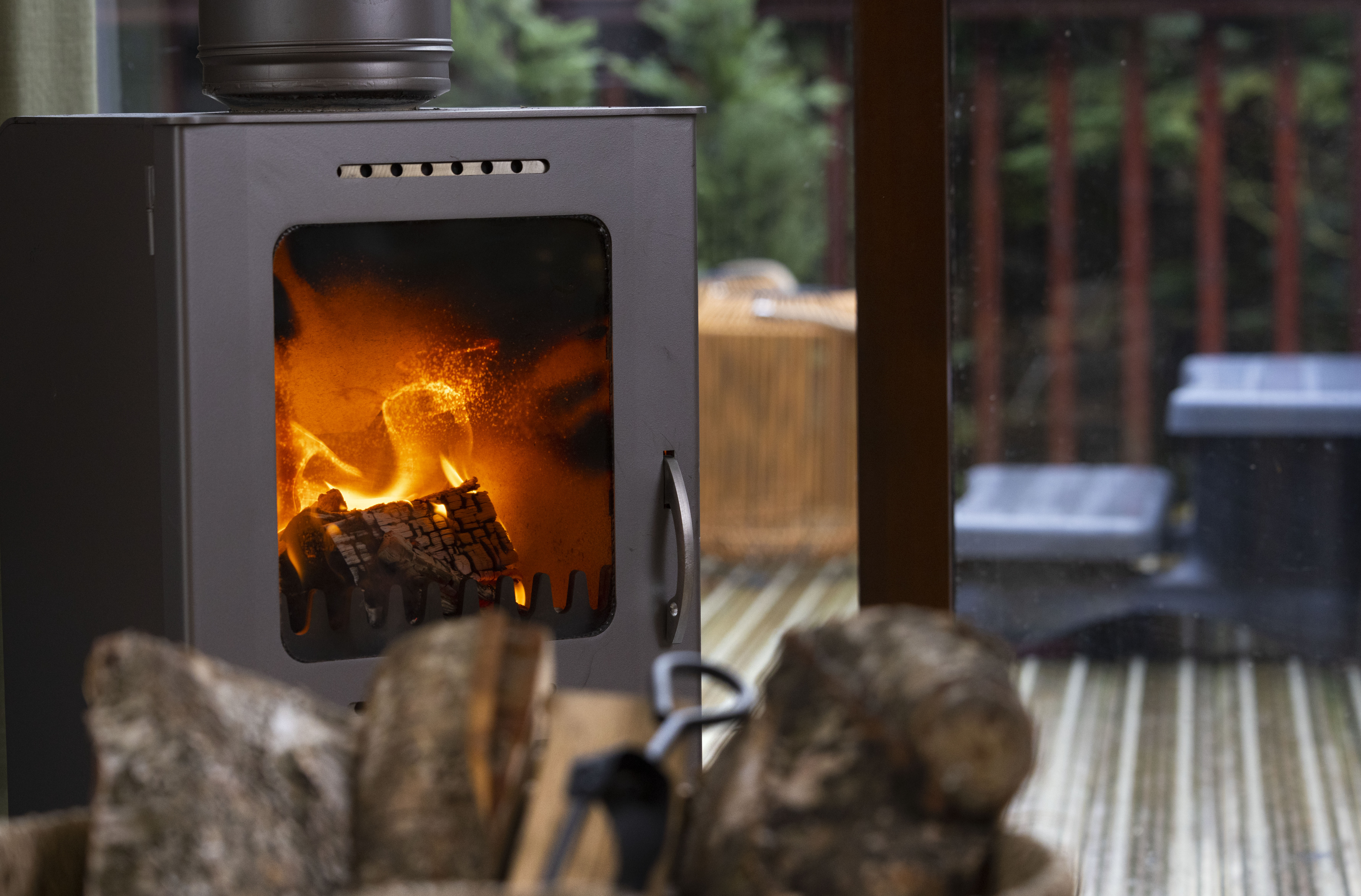 Log burner